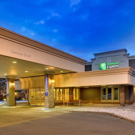 Holiday Inn Express Poughkeepsie By Ihg Kültér fotó