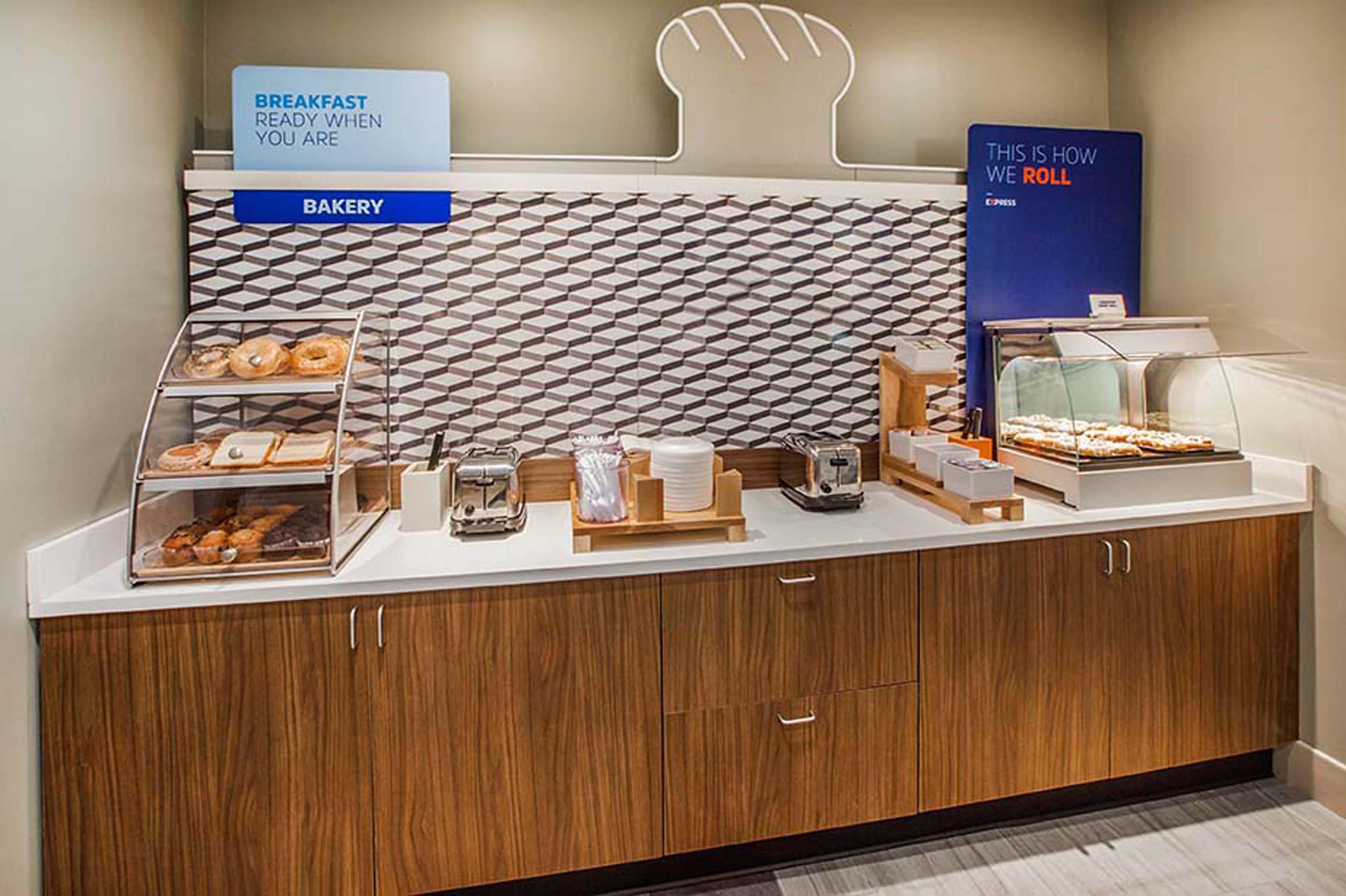 Holiday Inn Express Poughkeepsie By Ihg Kültér fotó