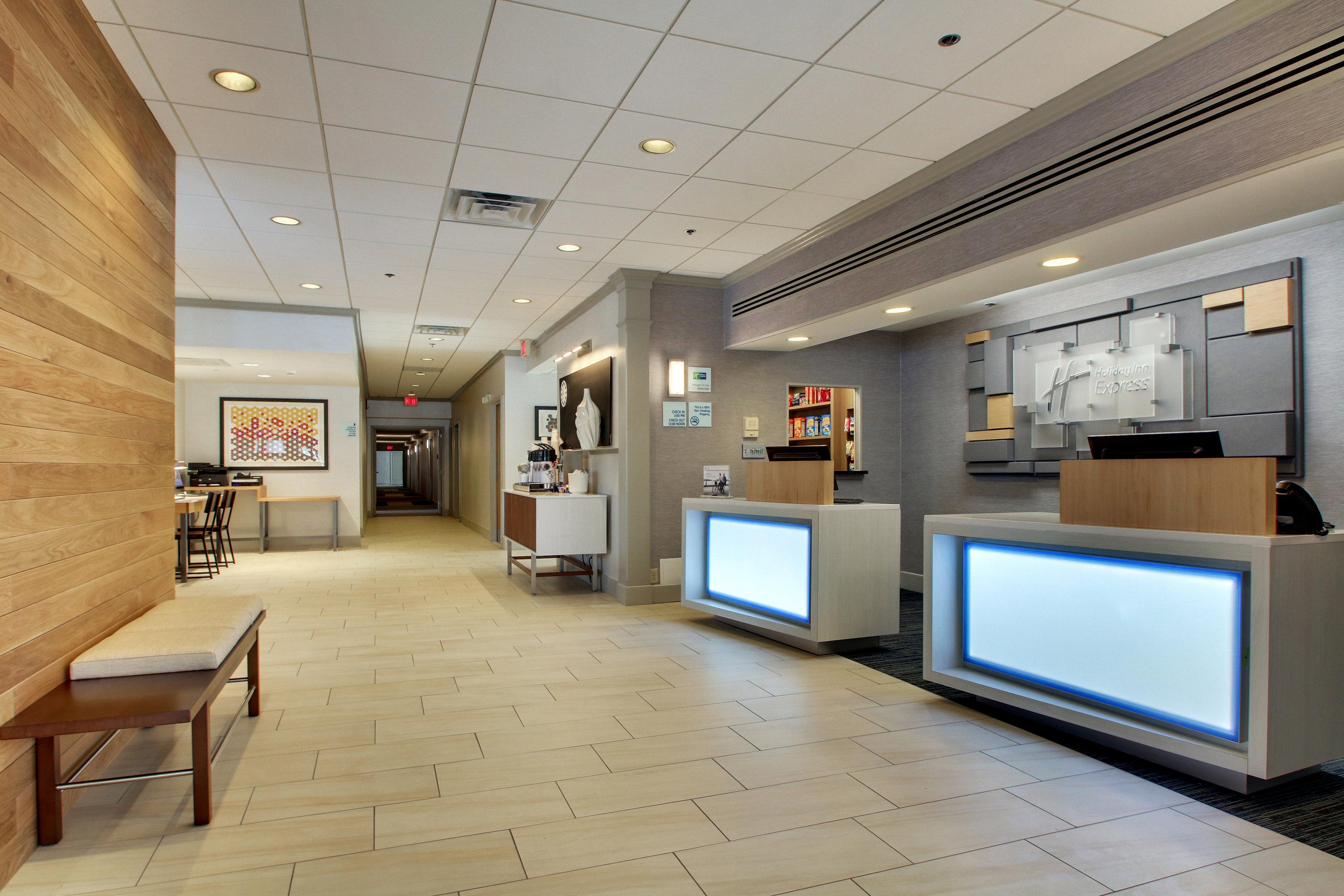 Holiday Inn Express Poughkeepsie By Ihg Kültér fotó