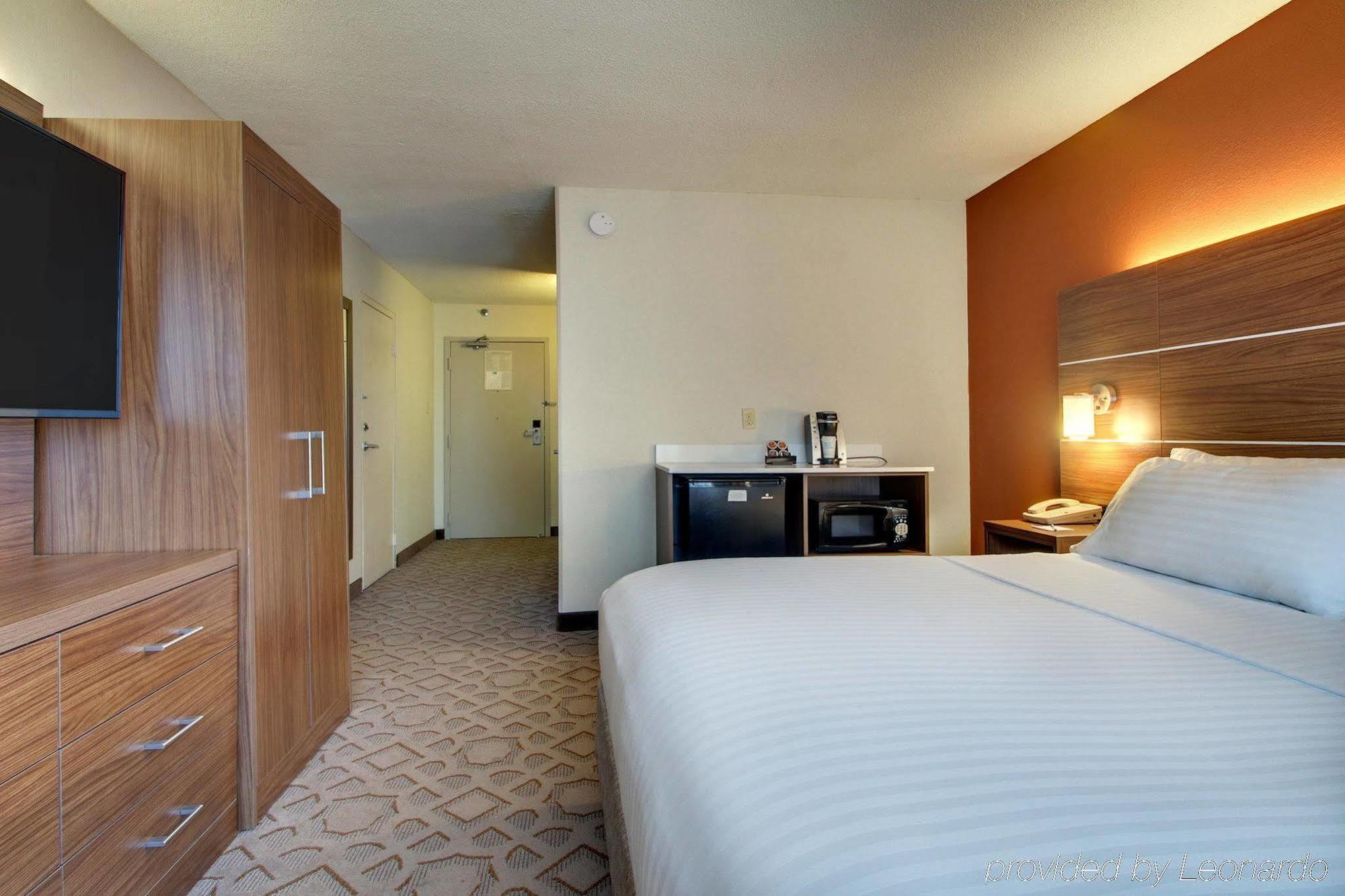 Holiday Inn Express Poughkeepsie By Ihg Kültér fotó