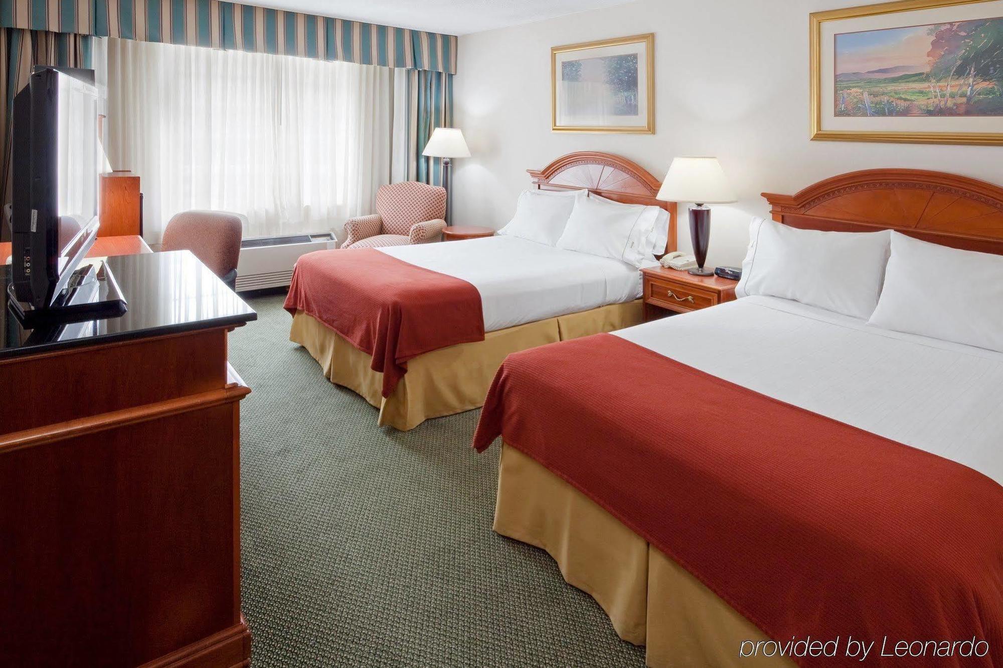 Holiday Inn Express Poughkeepsie By Ihg Kültér fotó