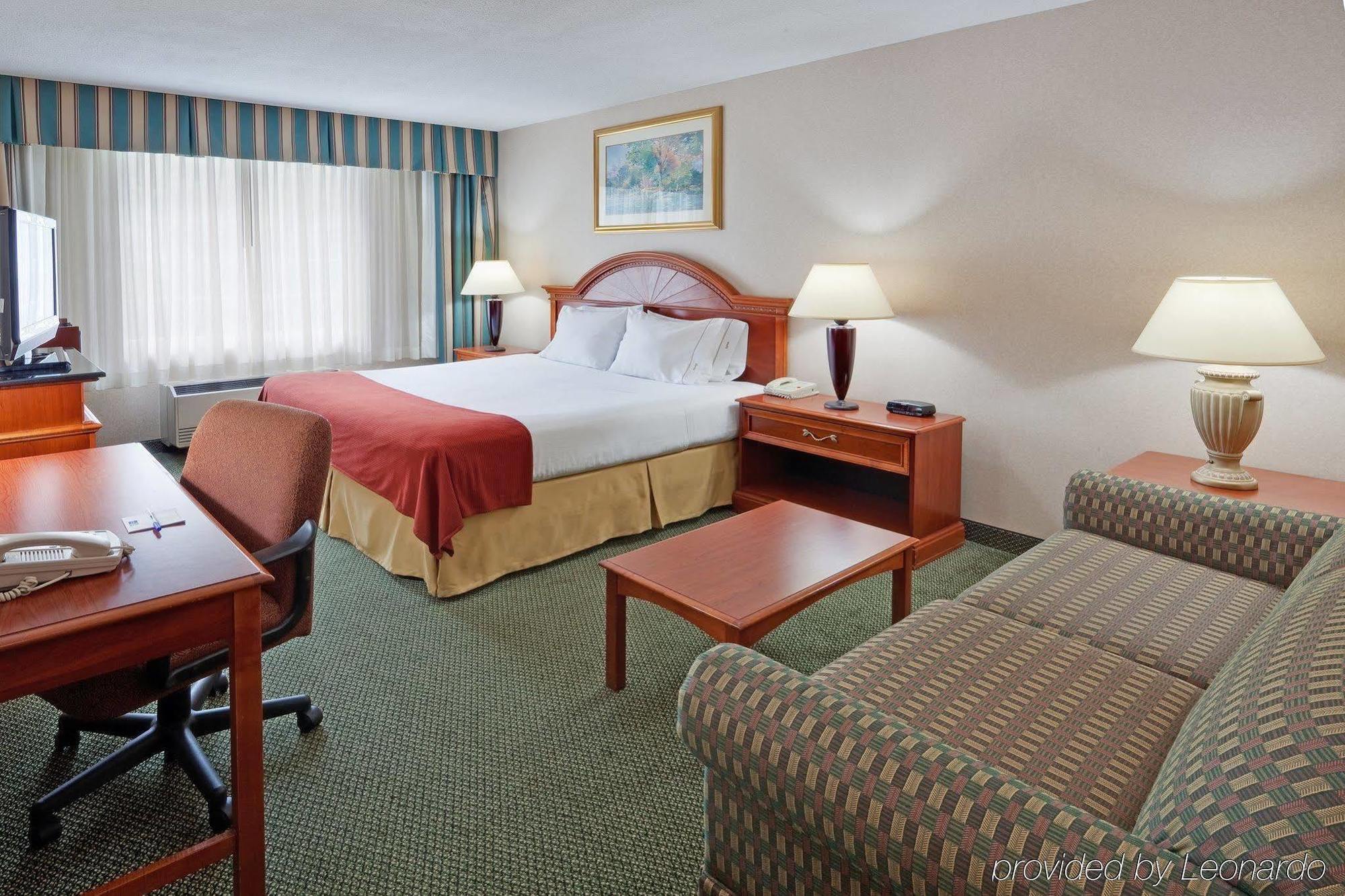 Holiday Inn Express Poughkeepsie By Ihg Kültér fotó